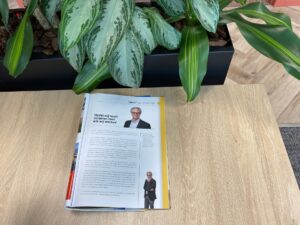 Magazine op bureau